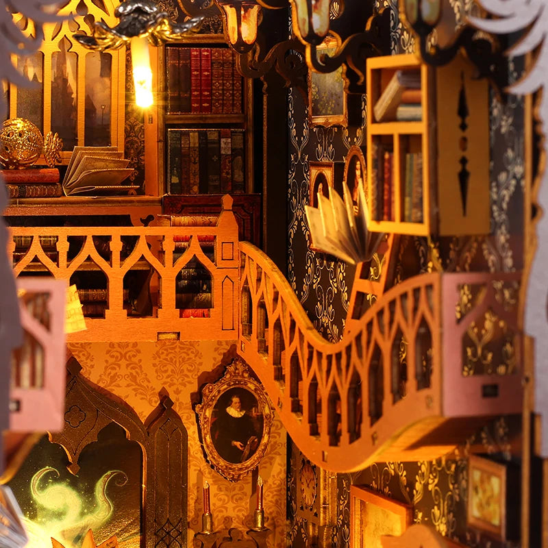 The Magic Library - Harry Potter Themed Book Nook